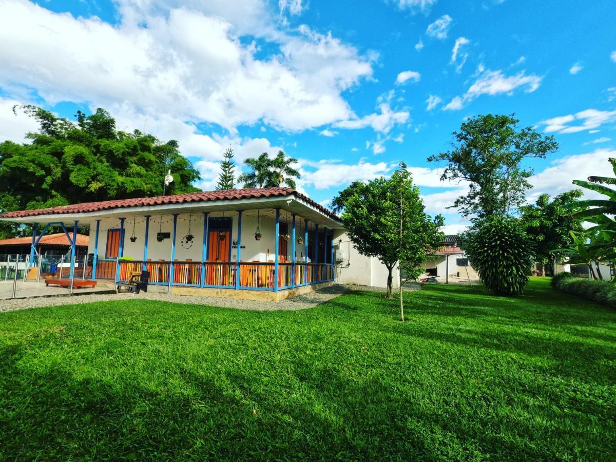 Finca Hotel Estrella Del Eden Armenia  Exterior photo